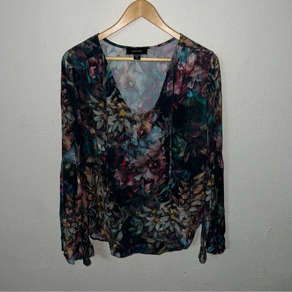 Karen Kane Black Floral Print Bell Sleeve Tie Front Blouse Size Medium.